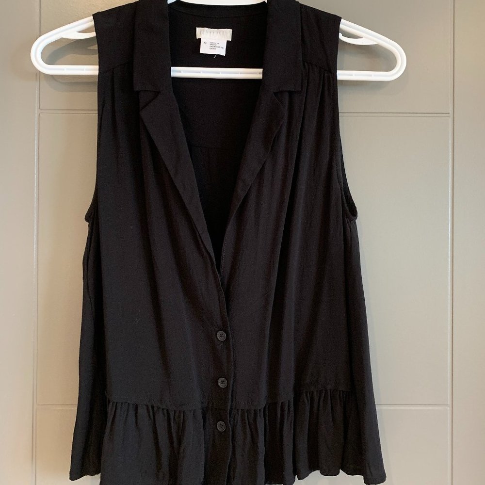 Cooperative Sleeveless Top